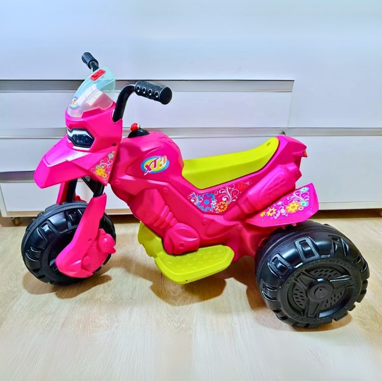 Moto Elétrica Infantil Xt3 6v Pink Bandeirante