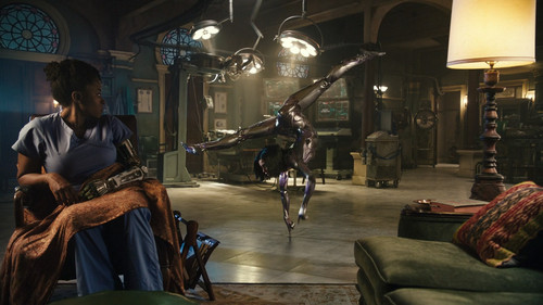 Alita Battle.Angel.2019.Open.Matte.1080p.Hybrid.CZ SK EN.x265 SAMPA.mkv snapshot 01.12.35 [2024.12.1.jpg