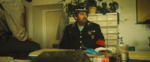 Invalid.2023.1080p.BluRay.SK.DD+5.1.x264 SbR.mkv snapshot 00.05.17 [2024.12.28 22.03.30].jpg