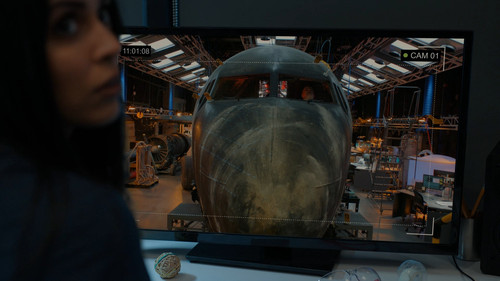 Manifest.S04E01.Přistání.a.vzlet.1080p.NF.WEB DL.EN.DD+5.1.x264 My.mkv snapshot 10.26 [2024.12.29 10.jpg