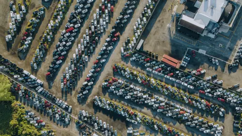 auto bid auction hero car lots.webp