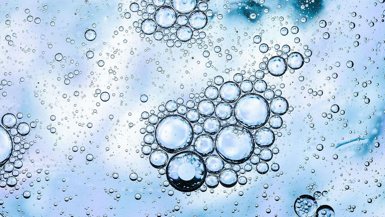 La formazione dell’acqua a livello molecolare: una scoperta scientifica rivoluzionaria