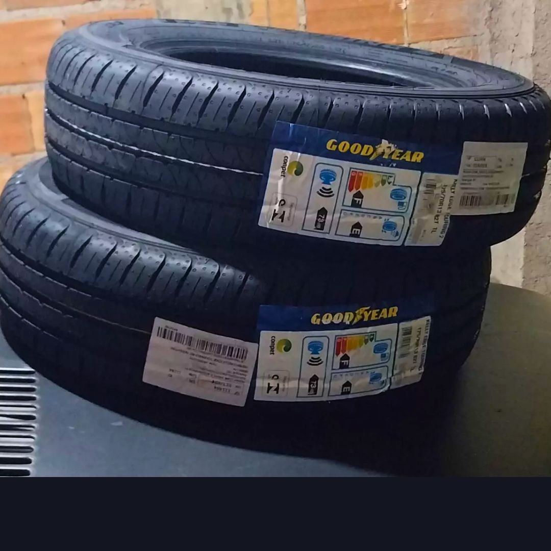 Kit de 2 pneus Goodyear Kelly Edge Touring 2 P 175/70R13 82 T