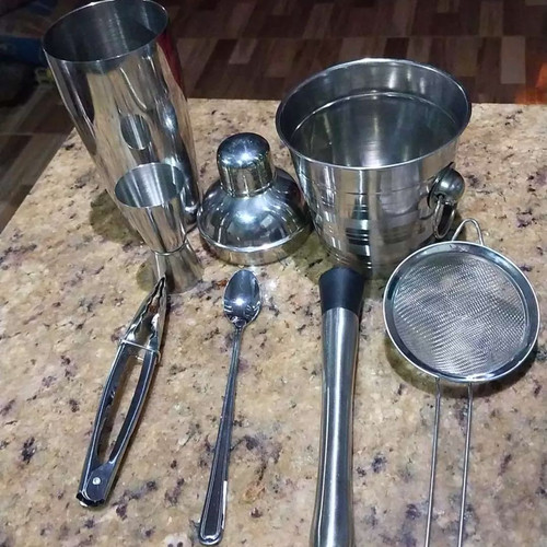 Kit Caipirinha Profissional 7 Peças Inox Coqueteleira 750 Ml.jpg
