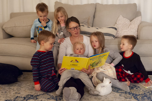 VhydeChristmas2018 88.jpg