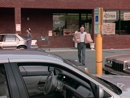cap Matlock S07E01 The Vacation 00 11 54 01.png