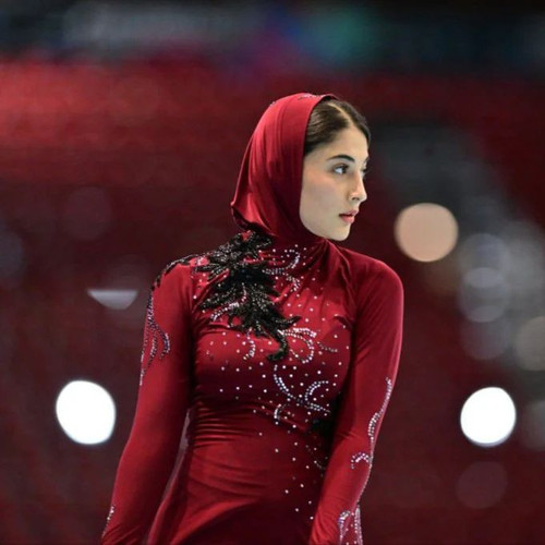 459525937 1085105423231729 6282340017495336598 @bita.mrdkhni