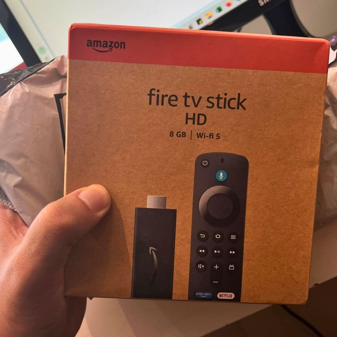 REEMBALADO: Fire TV Stick Lite Amazon com Alexa e Controle Remoto Full HD – 2ª Geração