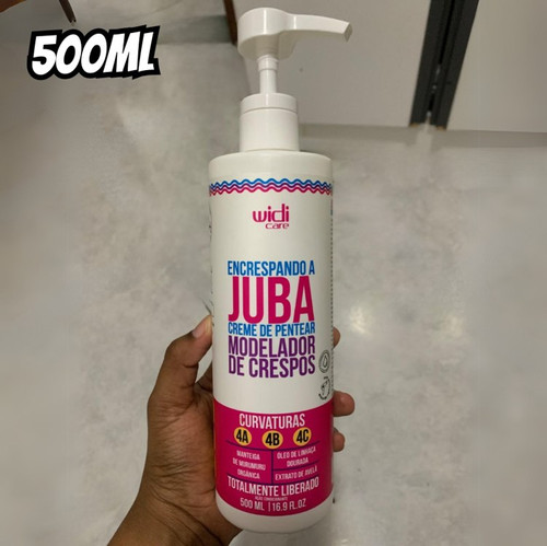 Widicare Encrespando A Juba.jpg
