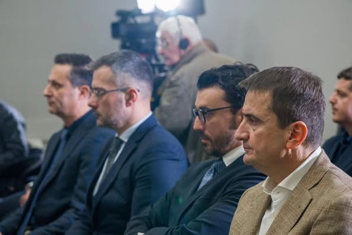 472742704 1037170048450995 8959756670002635666 n.jpg?stp=dst jpg p526x395 tt6& nc cat=103&ccb=1 7& n.jpg