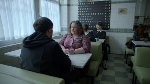 Baby.Reindeer.S01E01.Episode.1.1080p.NF.WEB DL.CZ EN.DD+5.1.Atmos.H.264 FLUX.mkv snapshot 14.14 [202.jpg