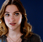 zoe1.gif