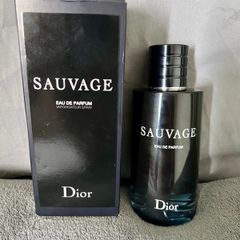 dior sauvage (7).jpg