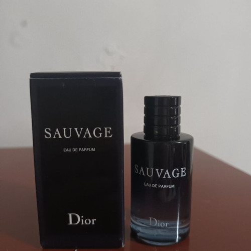 dior sauvage (6).jpg