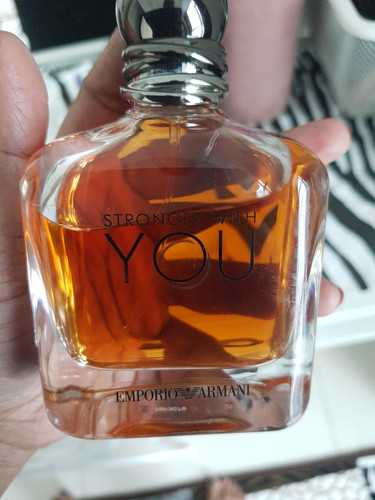 perfume emporio armani stronger with you 1561539094 58068e56.jpg