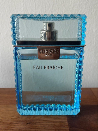 versace man eau fraiche 1693557275 2bb08964 progressive.jpg