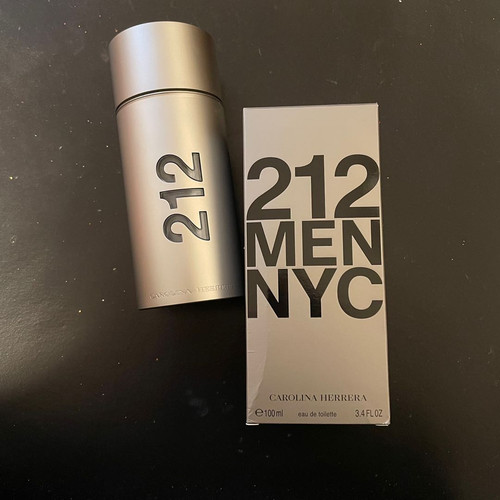 carolina herrera 212 men nyc c 1644146525 40a3901a.jpg