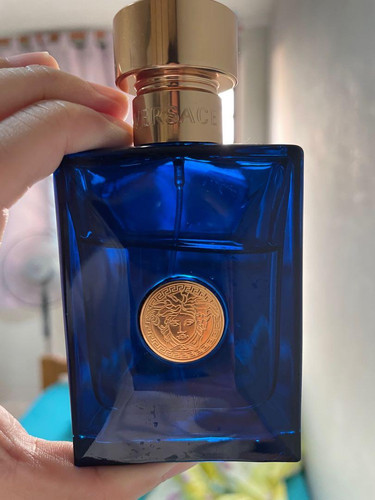 versace dylan blue pour homme 1643500218 2981179b progressive.jpg