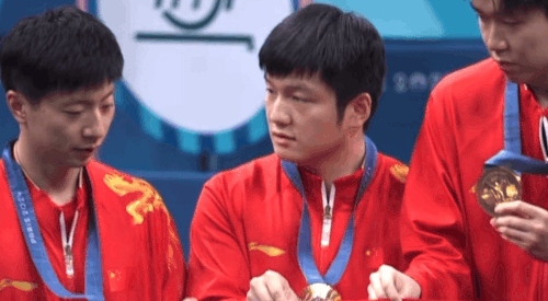 img 1737714489294005XzJNwly1hsjug1ec1xg60qo0eoe8a02.gif