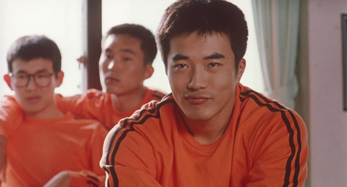 马粥街残酷史.Once.Upon.a.Time.in.High.School.2004.JPN.BluRay.1080p.x265.10bit.DDP5.1.MHND FRDS 02.jpg