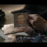 The.Night.Agent.S02E01.Call.Tracking.1080p.NF.WEB DL.CZ EN.DD+5.1.H.264 FLUX.mkv snapshot 22.21 [202