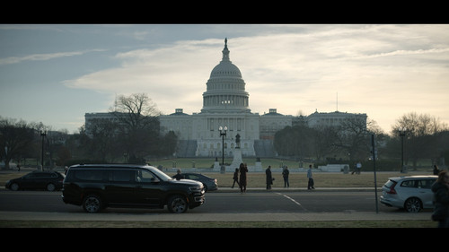 The.Night.Agent.S02E01.Call.Tracking.1080p.NF.WEB DL.CZ EN.DD+5.1.H.264 FLUX.mkv snapshot 11.04 [202.jpg