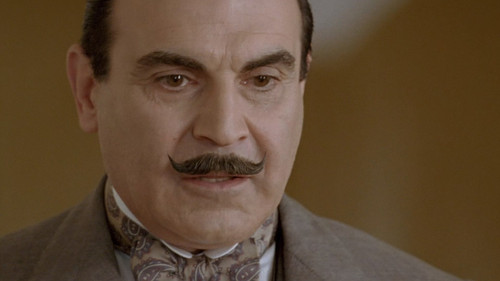 Agatha.Christies.Poirot.S09E01.Five.Little.Pigs.1080p.BluRay.CZ SK EN.DD.2.0.x265 TenSpravnyHDCLUB.m