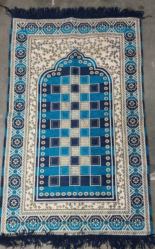 namaz blue.jpg