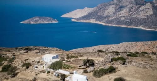 16049627526972387324?url=https%3A%2F%2Fgsh.top media.al%2Fmedia10%2F640 0 1738703218xamorgos view 47.jpg