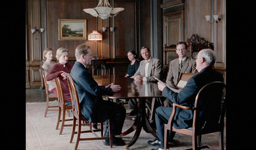 Agatha.Christies.Poirot.S06E01.Hercule.Poirots.Christmas.1080p.BluRay.CZ SK EN.DD.2.0.x265 HDCLUB.mk