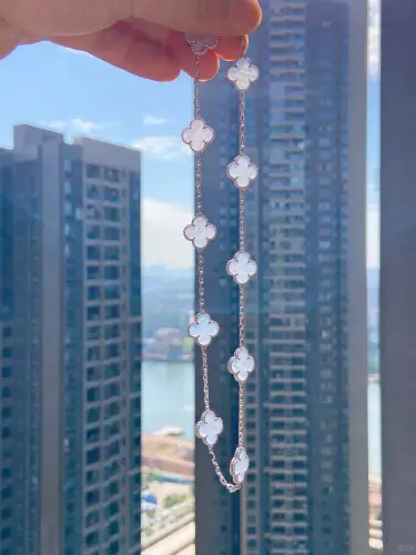 Van Cleef & Arpels Vintage Alhambra Chalcedony 18k White Gold 10 Motif Necklace6.webp