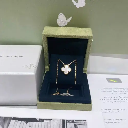 Van Cleef & Arpels 18K Vintage Alhambra Pearl Pendant Necklace8.webp