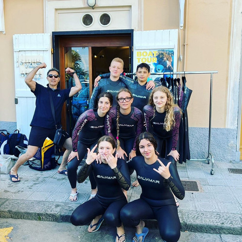 TRIATHLON395La CAVI SESTRI ha celebrato 50 anni di emozioni! 🌊 Grazie a tutti per aver partecipato a