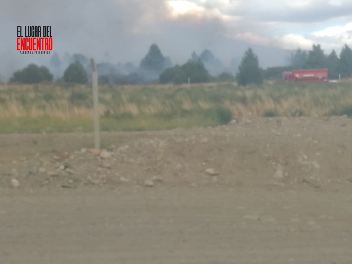 INCENDIO EN PROXIMIDADES DE HIPERMERCADO DE ESANDI!