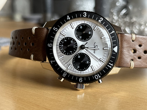 72C33F80 F464 4FA6 8DAC D2D685EDAB73.jpg