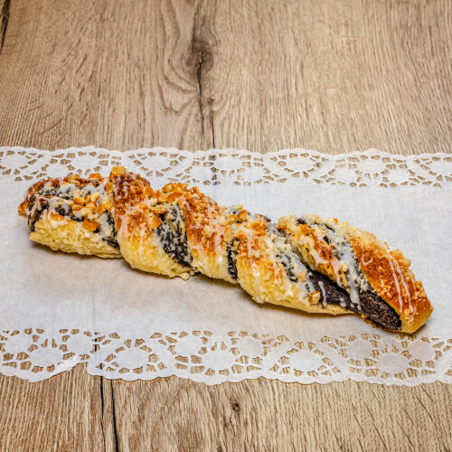 10403076 z pieca rodem Food paluch z makiem 1x1.jpg