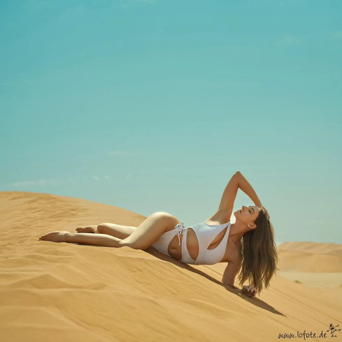 swim assrt367@lofote Model @larissa0297