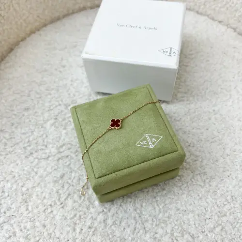 IMG 2105 jpg 1800x1800.webp