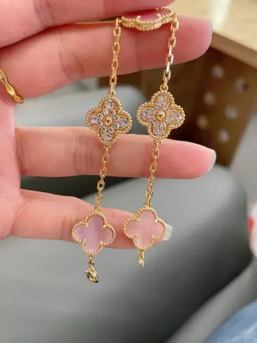 s l960 2024 12 19T202343.658.webp