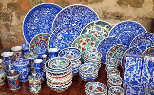 Турецкая посуда  https://salonhomedecor.ru/catalog/servirovka/turetskaya-posuda/.jpg
