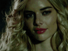 samara weaving wink.gif