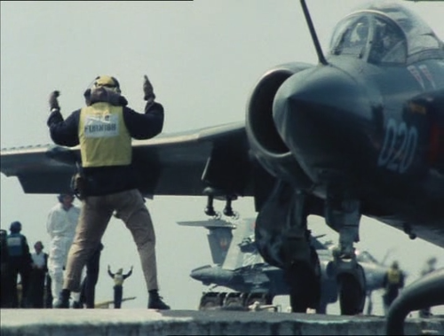cap Sailor (s01e03).Happy.Birthday 1976.528x400.AC3 00 04 09 03.png