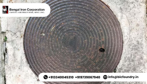 DURABLE & RELIABLE CAST IRON MANHOLE COVER IN INDIA FOR URBAN INFRASTRUCTURE.jpg