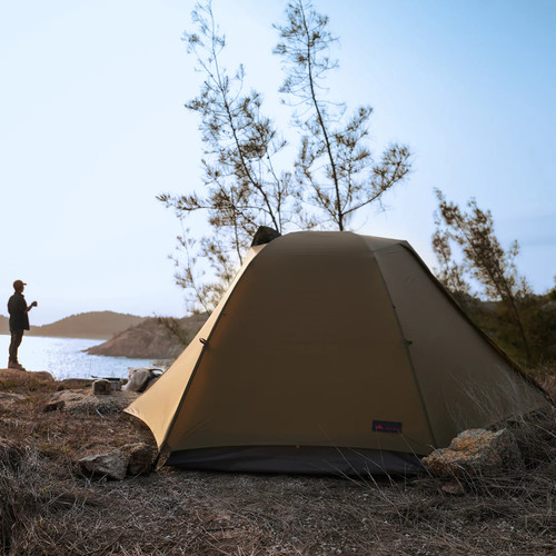 UL Tent.jpg