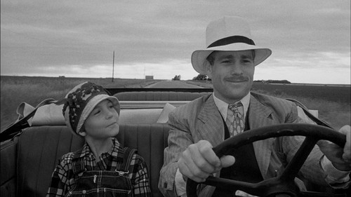 Paper.Moon.1973.1080p.BluRay.CZ EN.DD2.0.x264 AMIABLE.mkv snapshot 00.21.05 [2025.02.19 10.29.00].jpg