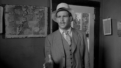 Paper.Moon.1973.1080p.BluRay.CZ EN.DD2.0.x264 AMIABLE.mkv snapshot 00.06.48 [2025.02.19 10.28.52].jpg