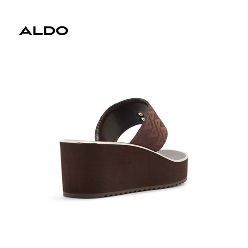 penelopy brown 241 003 015 alt1 sq wt 600x600 1.jpg