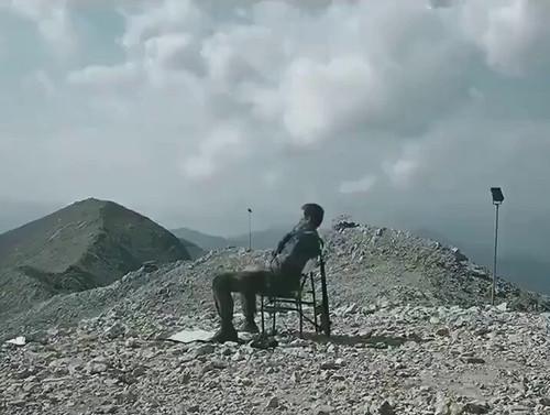 R FLeIgV7TikTbZb.jpg