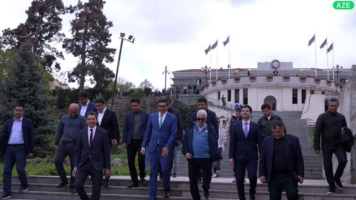 pB eSRyfuWKDw0ha.jpg