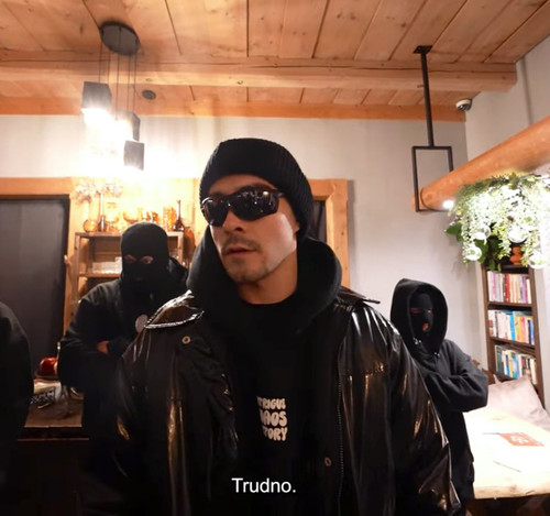 Gogkdb1XIAA3Ar2.jpg